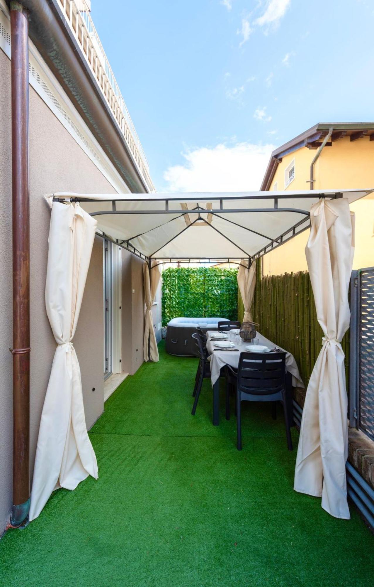 Marila Deluxe, Patio Con Idromassaggio Appartamento Lido di Jesolo